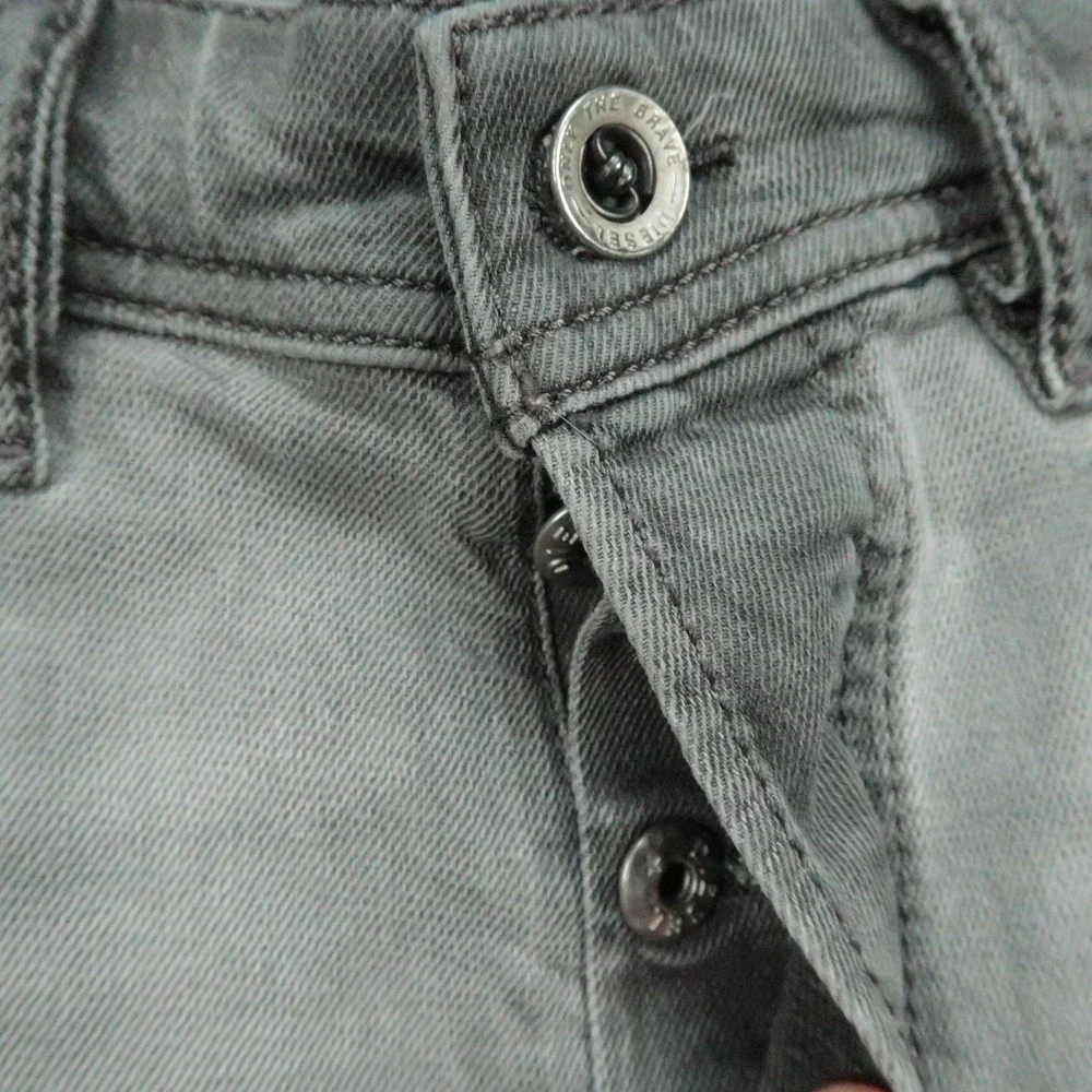 Diesel Jeans Mens 28x30 Gray Tepphar Slim Carrot Tapered Stretch 5 Pocket DNA